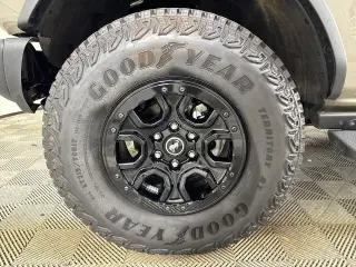 Ford Bronco 2025 4x4 Badlands 2 puertas SUV