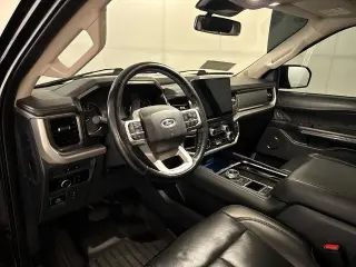 Ford Expedition MAX 2023 4x2 XLT 4 puertas SUV