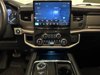 Ford Expedition MAX 2023 4x2 XLT 4 puertas SUV
