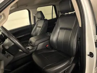 Ford Expedition 2023 4x2 XLT 4 puertas SUV