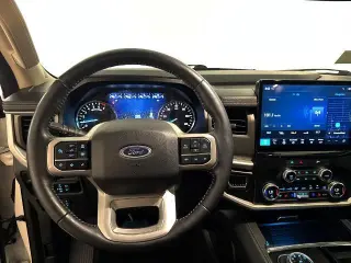 Ford Expedition 2023 4x2 XLT 4 puertas SUV