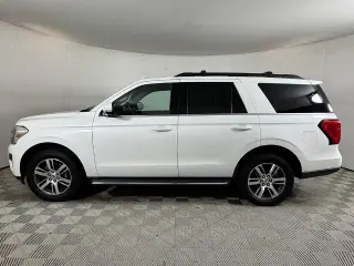 Ford Expedition 2023 4x2 XLT 4 puertas SUV