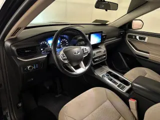 Ford Explorer 2022 XLT 4 puertas SUV