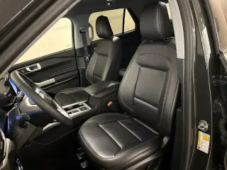 Ford Explorer 2023 XLT 4 puertas SUV