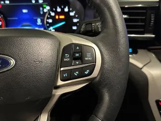 Ford Explorer 2023 XLT 4 puertas SUV
