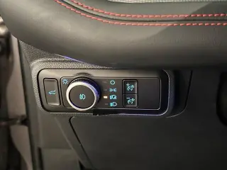 Ford Explorer 2025 AWD ST 4 puertas SUV