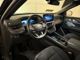 Ford Explorer 2025 AWD ST 4 puertas SUV