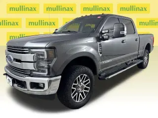 Ford F-250 Super Duty 2018 4x4 Lariat 4 puertas Cabina Crew 6.8 pies. Caja pickup