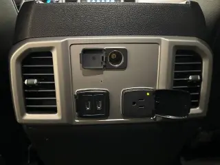 Ford F-250 Super Duty 2018 4x4 Lariat 4 puertas Cabina Crew 6.8 pies. Caja pickup