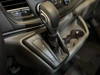Ford Transit 2025 250 3 puertas LWB Techo Bajo Furgoneta de Carga