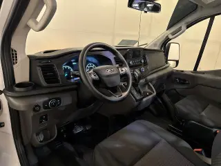 Ford Transit 2025 250 3 puertas LWB Techo Bajo Furgoneta de Carga