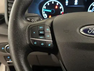 Ford Transit 2025 250 3 puertas LWB Techo Bajo Furgón de Carga