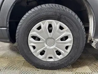 Ford Transit 2024 250 3 puertas SWB Techo Bajo Furgón de Carga