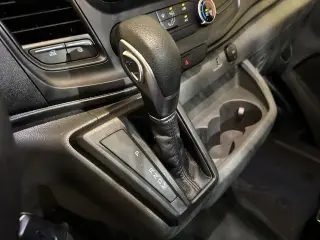 Ford Transit 2024 250 3 puertas SWB Techo Bajo Furgón de Carga