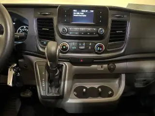 Ford Transit 2025 250 3 puertas SWB Techo Bajo Furgón de Carga