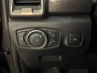 Ford Ranger 2020 4x2 Lariat 4 puertas SuperCrew con caja de 5.1 pies