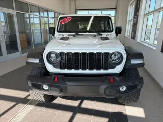 Jeep Wrangler 2025 4x4 Rubicon 4 puertas SUV