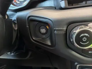 Jeep Wrangler 2025 4x4 Rubicon 4 puertas SUV
