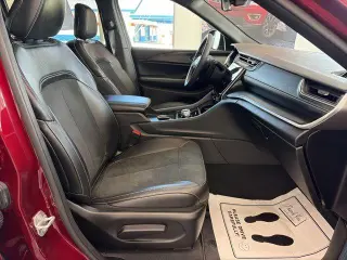 Jeep Grand Cherokee 2025 4x4 Laredo 4 puertas SUV