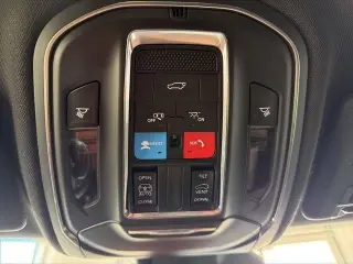 Jeep Grand Cherokee 2025 4x4 Laredo 4 puertas SUV