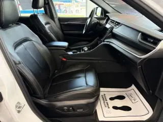 Jeep Grand Cherokee 2024 4x4 Limited 4 puertas SUV