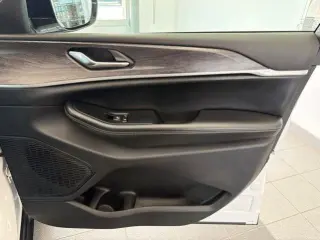 Jeep Grand Cherokee 2024 4x4 Limited 4 puertas SUV