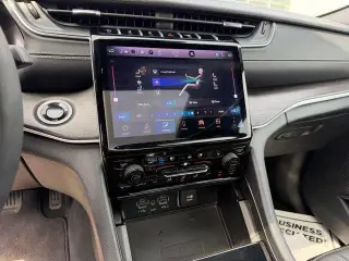 Jeep Grand Cherokee 2024 4x4 Limited 4 puertas SUV
