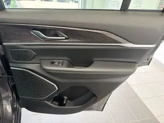 Jeep Grand Cherokee 2022 4x4 Limited 4 puertas SUV (lanzamiento a mediados de año)