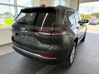 Jeep Grand Cherokee 2022 4x4 Limited 4 puertas SUV (lanzamiento a mediados de año)
