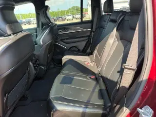 Jeep Grand Cherokee 2024 4x4 Overland 4 puertas SUV
