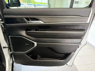 Jeep Wagoneer 2024 Serie 4x4 II 4 puertas SUV