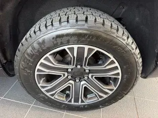 Jeep Wagoneer 2024 Serie 4x4 II 4 puertas SUV