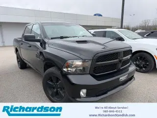Ram 1500 Classic 2019 4x4 Tradesman 4 puertas Cabina Crew 5.5 ft. SB Pickup