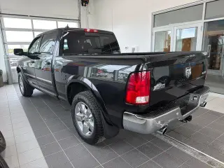 Ram 1500 2016 4x4 SLT Cabina Doble 4 puertas 6.3 pies Caja Corta Pickup