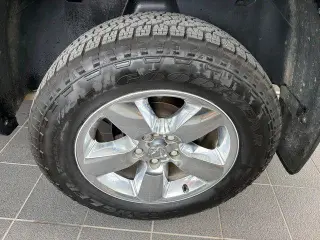 Ram 1500 2016 4x4 SLT Cabina Doble 4 puertas 6.3 pies Caja Corta Pickup