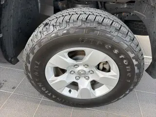 Ram 1500 2024 4x4 Big Horn Cabina Crew de 4 puertas, caja de 5.6 pies