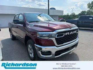 Ram 1500 2025 4x4 Lone Star Cabina Doble 4 puertas 5.6 pies. Caja Corta Pickup
