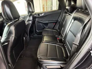 Ford Escape 2024 AWD Platinum 4 puertas SUV