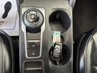 Ford Escape 2024 AWD Platinum 4 puertas SUV