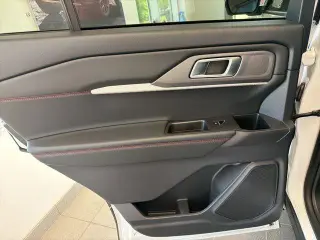 Ford Explorer 2025 AWD ST-Line 4 puertas SUV
