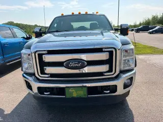Ford F-250 Super Duty 2016 4x4 XLT Cabina Crew 4 puertas 6.8 pies. Pickup SB