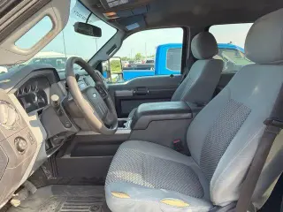 Ford F-250 Super Duty 2016 4x4 XLT Cabina Crew 4 puertas 6.8 pies. Pickup SB