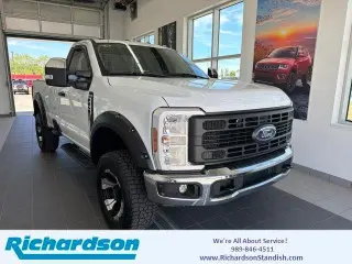 Ford F-250 Super Duty 2024 4x4 XL Cabina Regular 2 puertas 8 pies LB Pickup