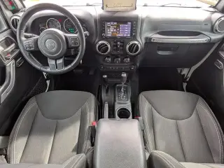Jeep Wrangler JK Unlimited 2018 4x4 Sahara 4 puertas SUV
