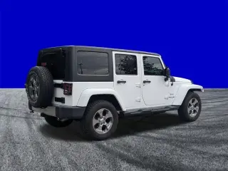 Jeep Wrangler JK Unlimited 2018 4x4 Sahara 4 puertas SUV