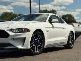 Ford Mustang 2021 GT Premium 2 puertas Fastback