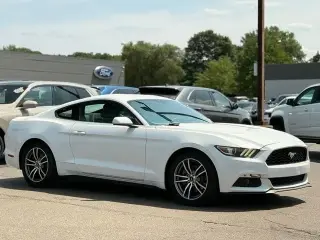 Ford Mustang 2017 EcoBoost 2dr Fastback