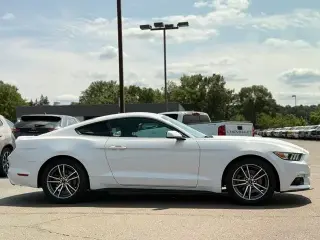 Ford Mustang 2017 EcoBoost 2dr Fastback