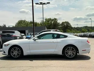 Ford Mustang 2017 EcoBoost 2dr Fastback