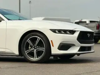 Ford Mustang 2024 EcoBoost Premium 2 puertas Convertible